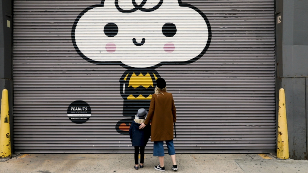 Mom takes stunning photos as son explores the city one "playground" at a time