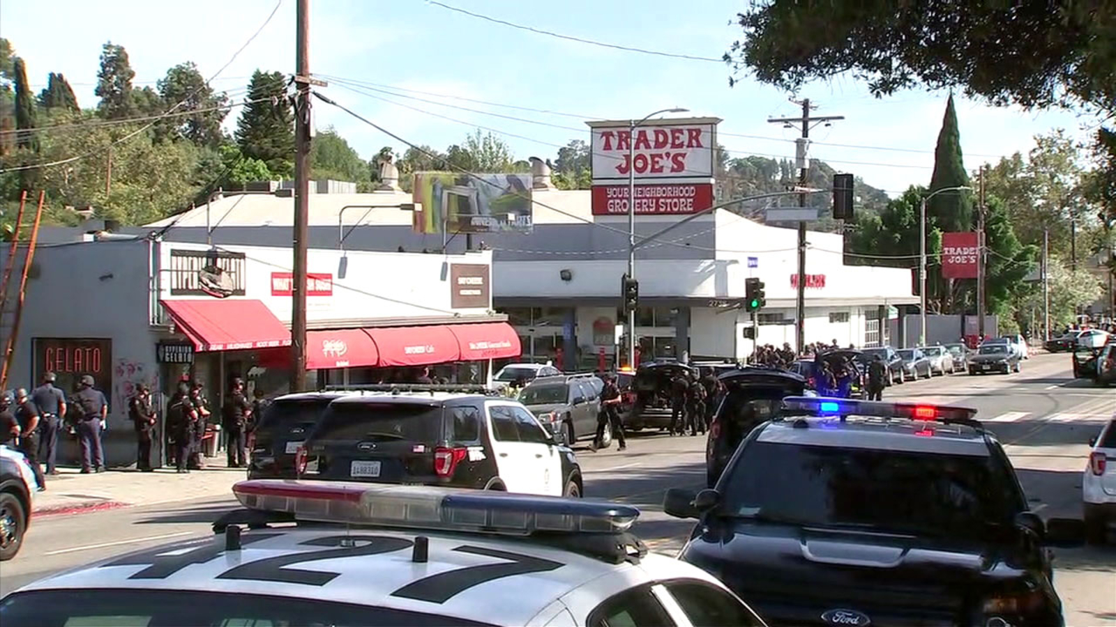 LAPD identify 28yearold man as suspect in Silver Lake Trader Joe's
