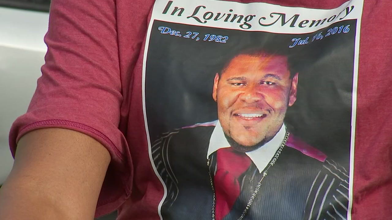 Two years after his death, Durham pastor's family searching for answers