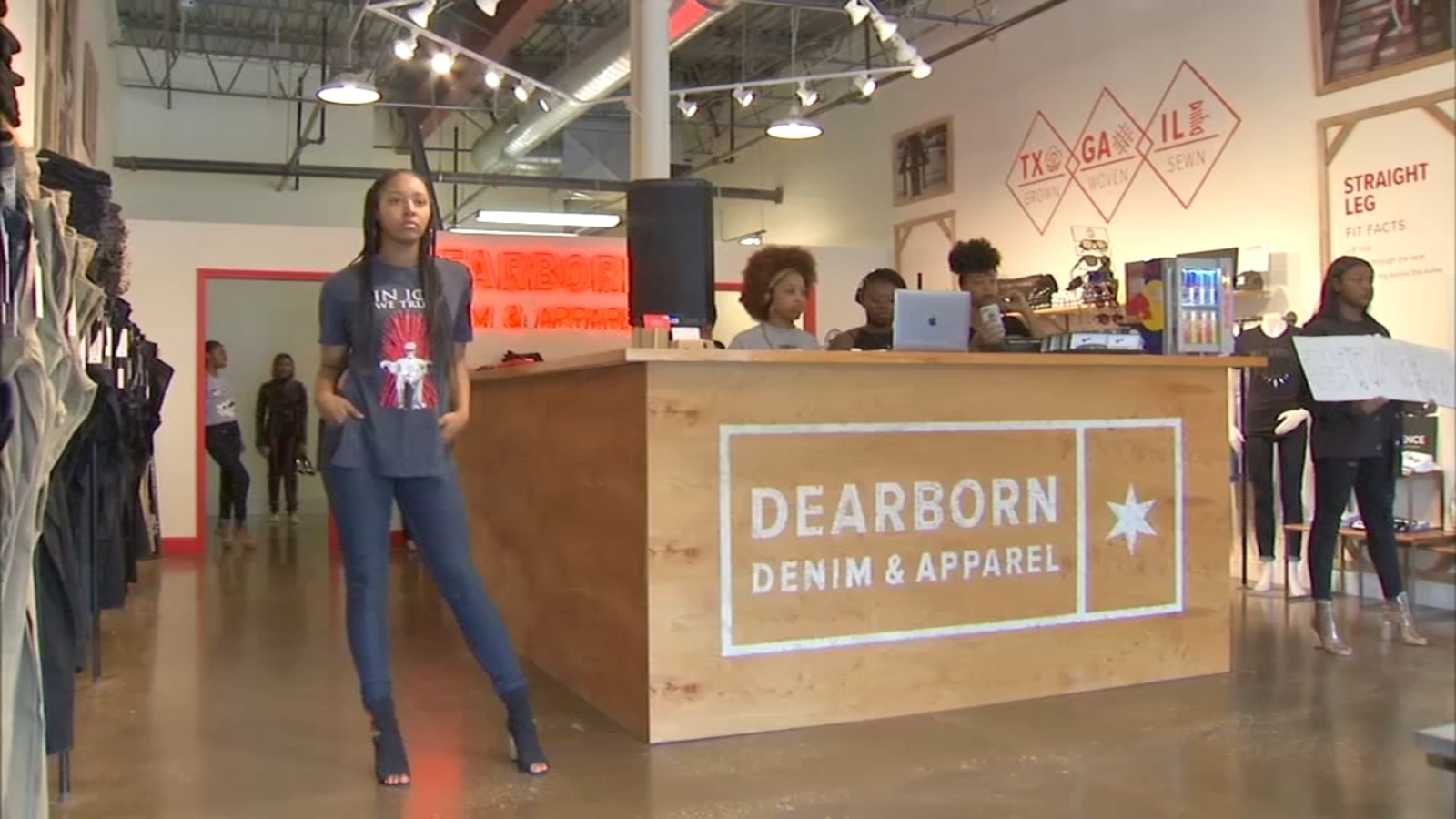South Shore Fashion Program Provides Scholarships Self Confidence