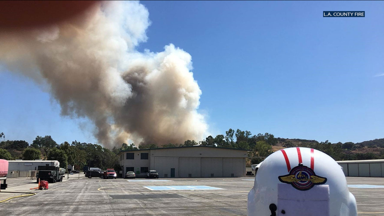 Brush fire burns 50 acres in Pomona ABC7 Los Angeles