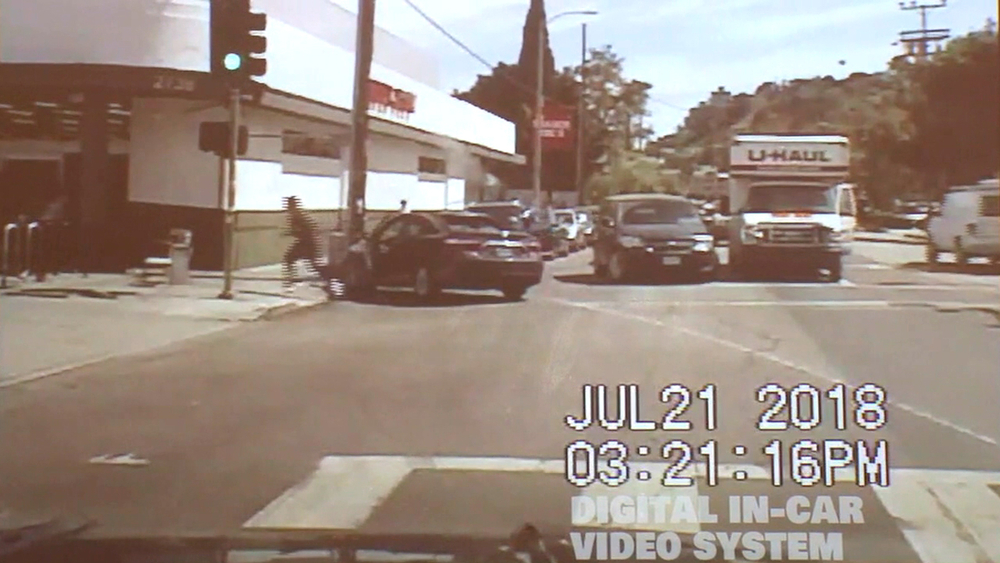 VIDEO: LAPD dashcam, bodycam footage shows chase before Trader Joe's standoff