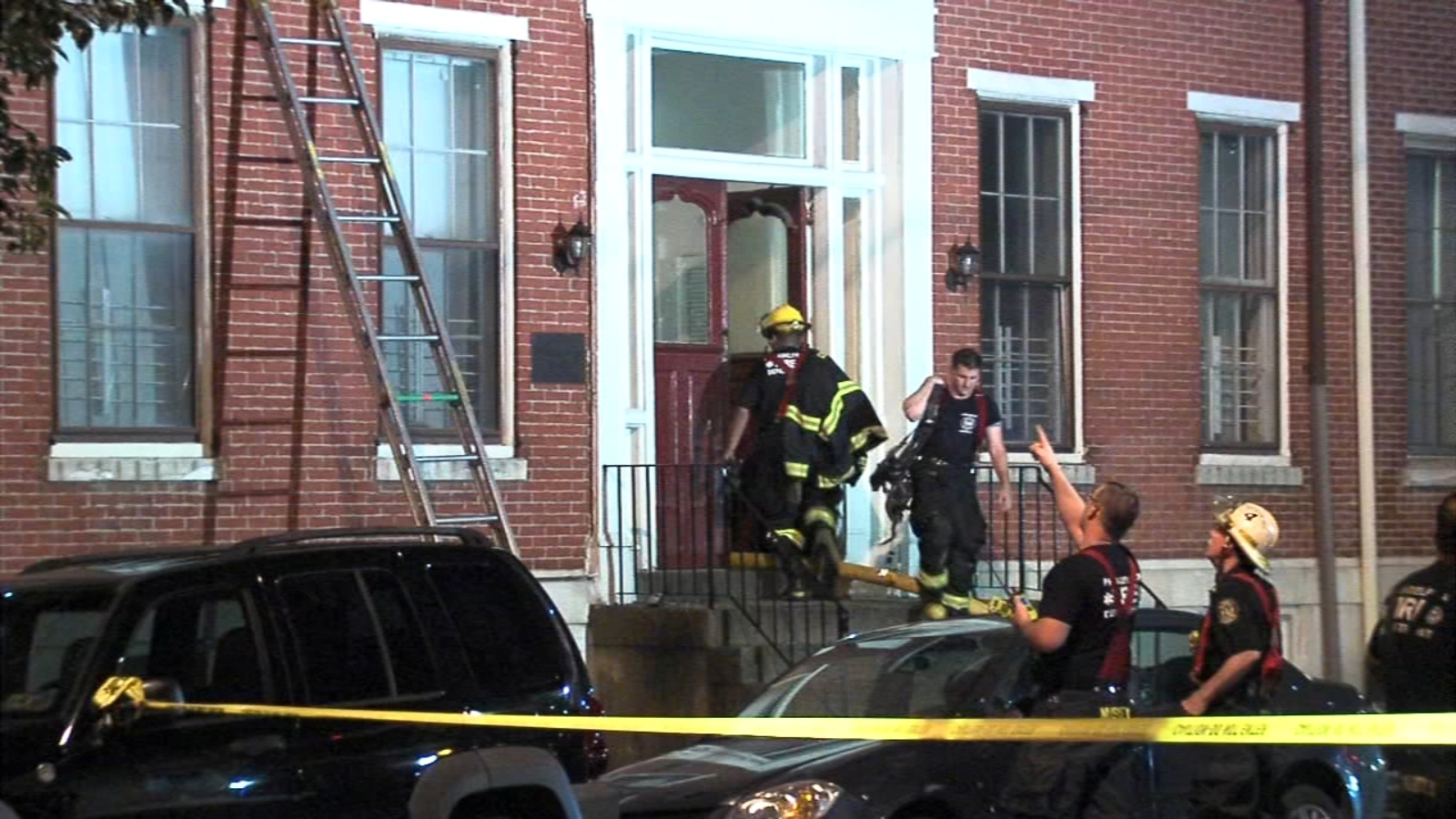 20 residents evacuated after Center City Philadelphia apartment fire