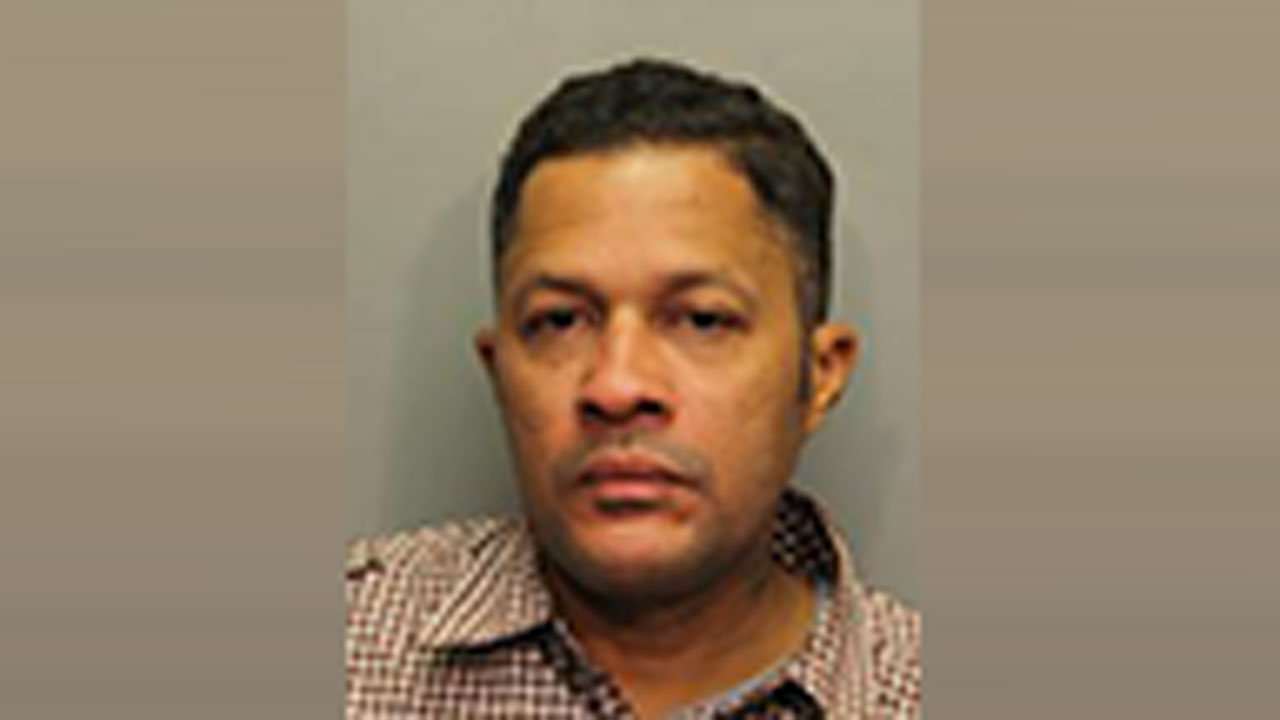 2 people detained after shooting in northwest Harris Co.