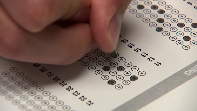 Which colleges require sat essay image