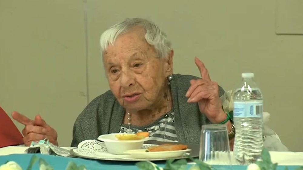 Happy birthday: 106-year-old Bronx woman celebrates in style