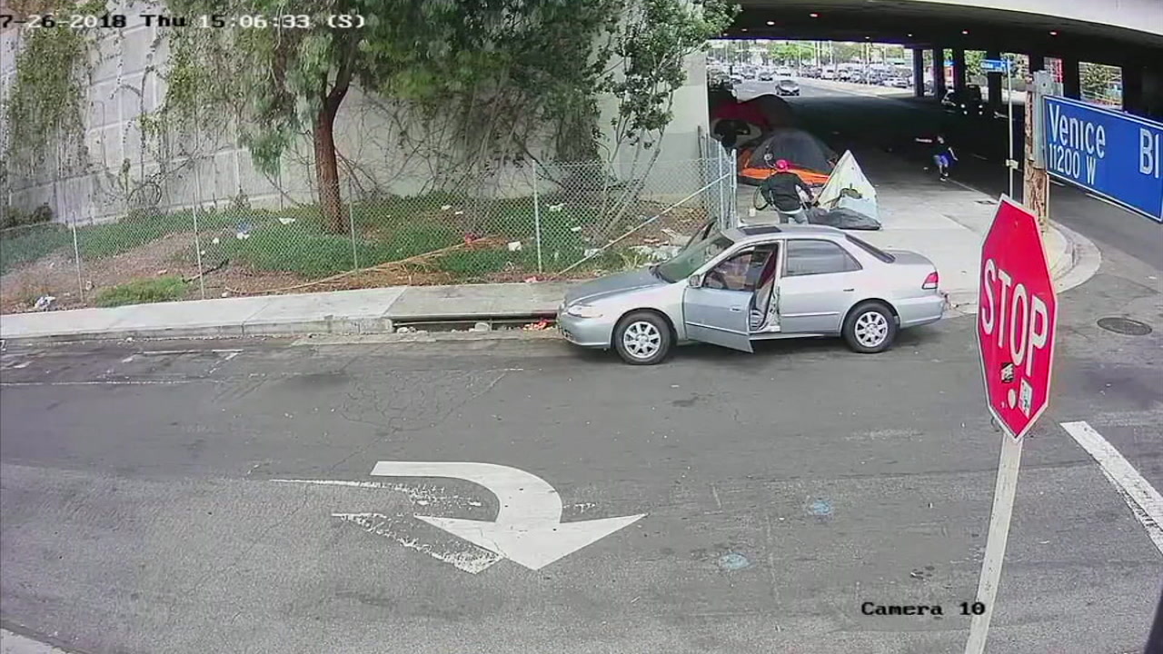 Mar Vista residents call for action after homeless shooting