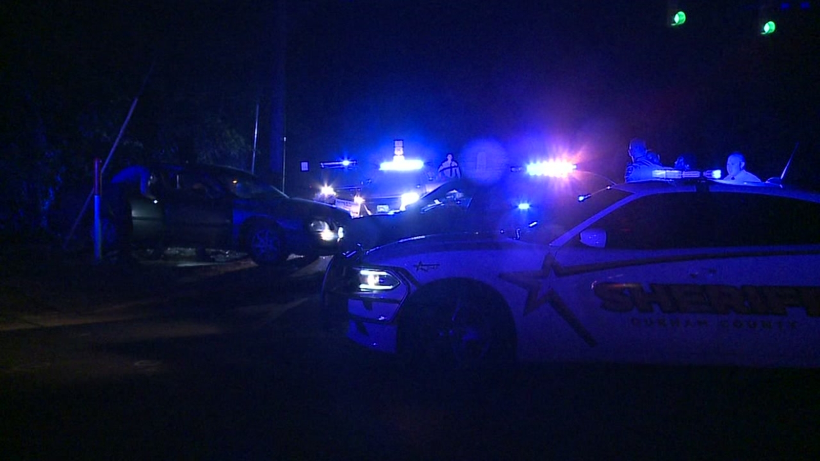 Durham high-speed chase ends in crash overnight - ABC11 Raleigh-Durham