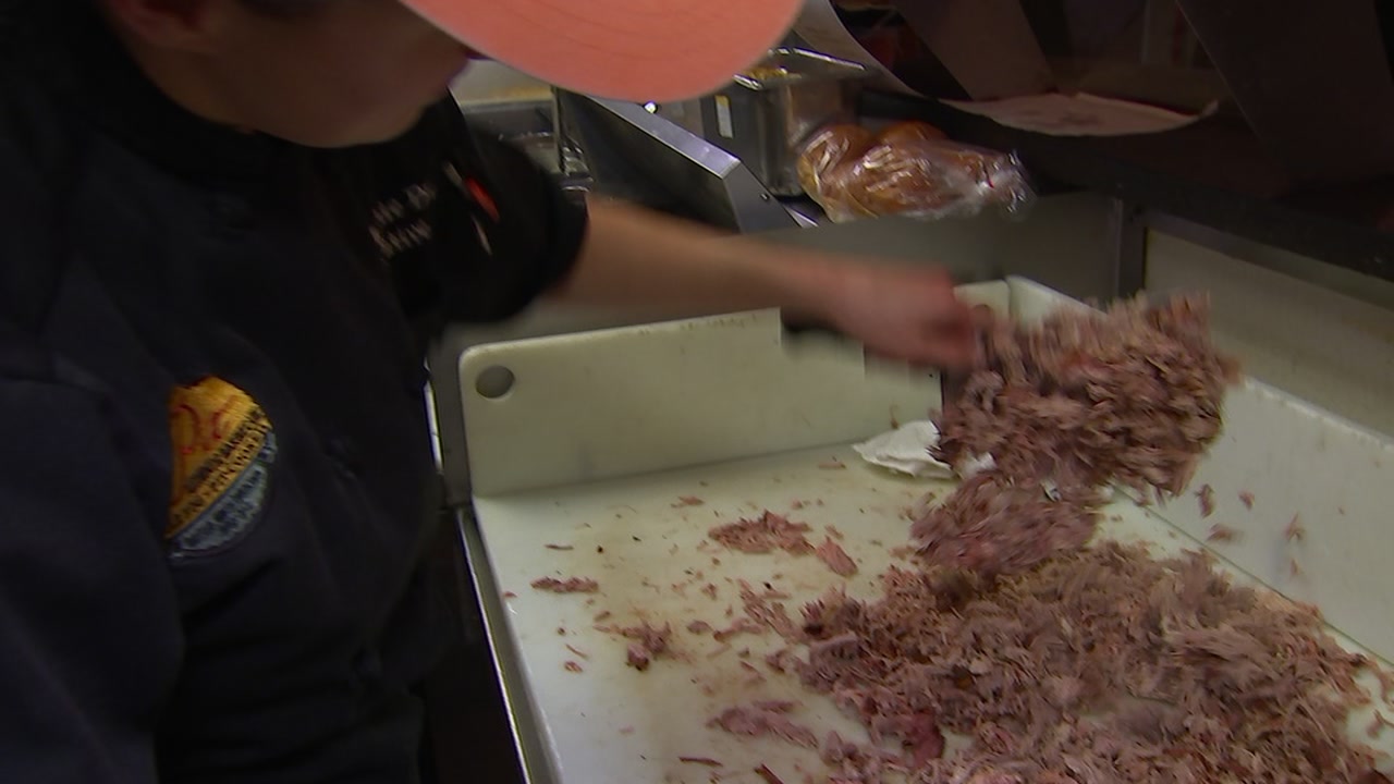 4 NC pitmasters compete on Food Network show
