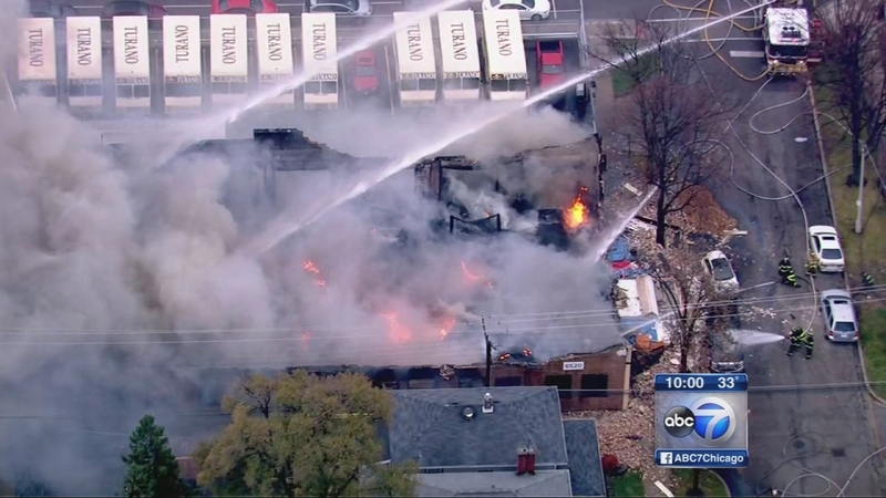 Turano Bakery Garage Explosion Fire Injures 4 In Oak Park Abc7 Chicago