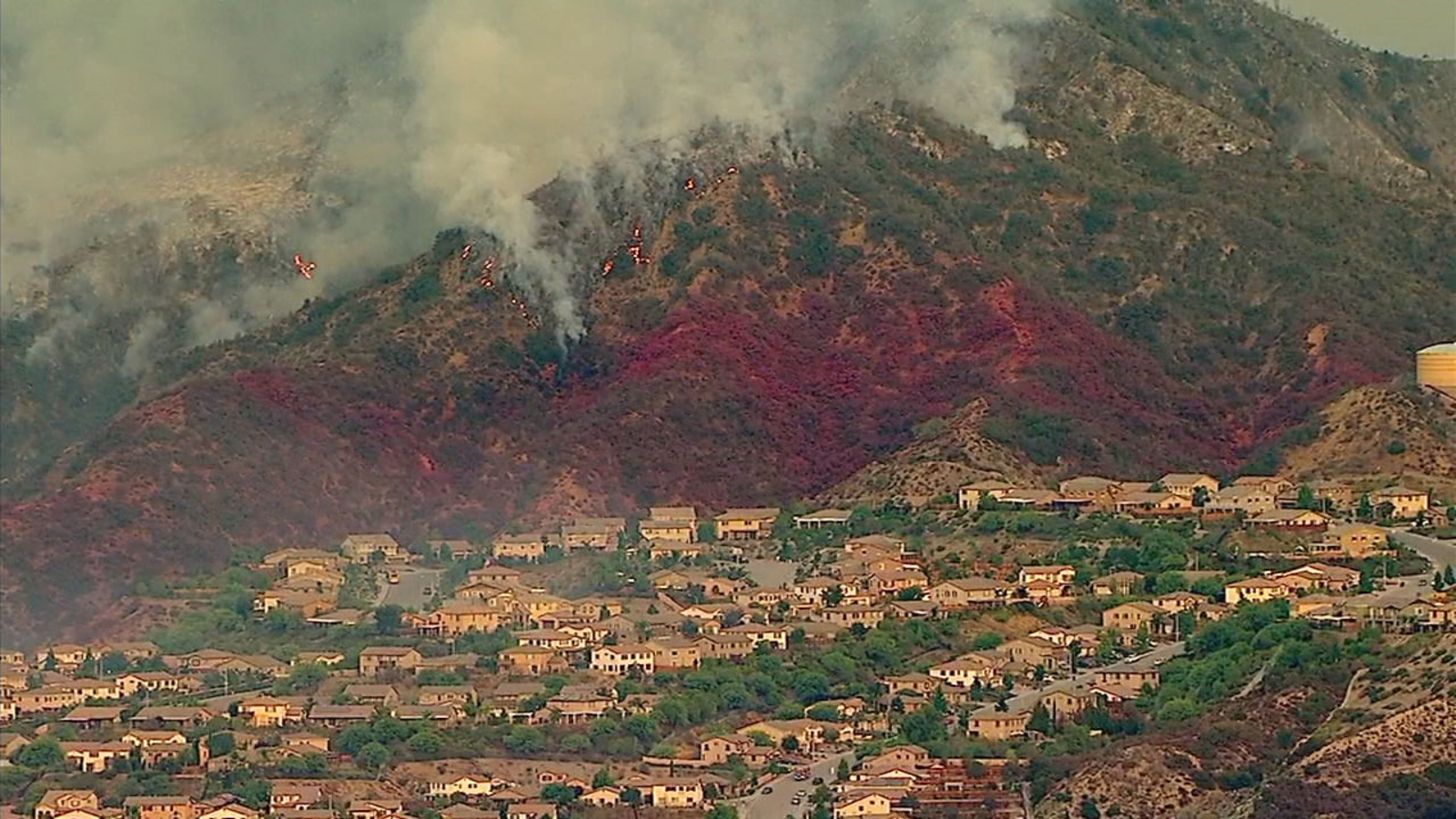 Holy Fire more than 9,600 acres as it moves close to homes in Lake