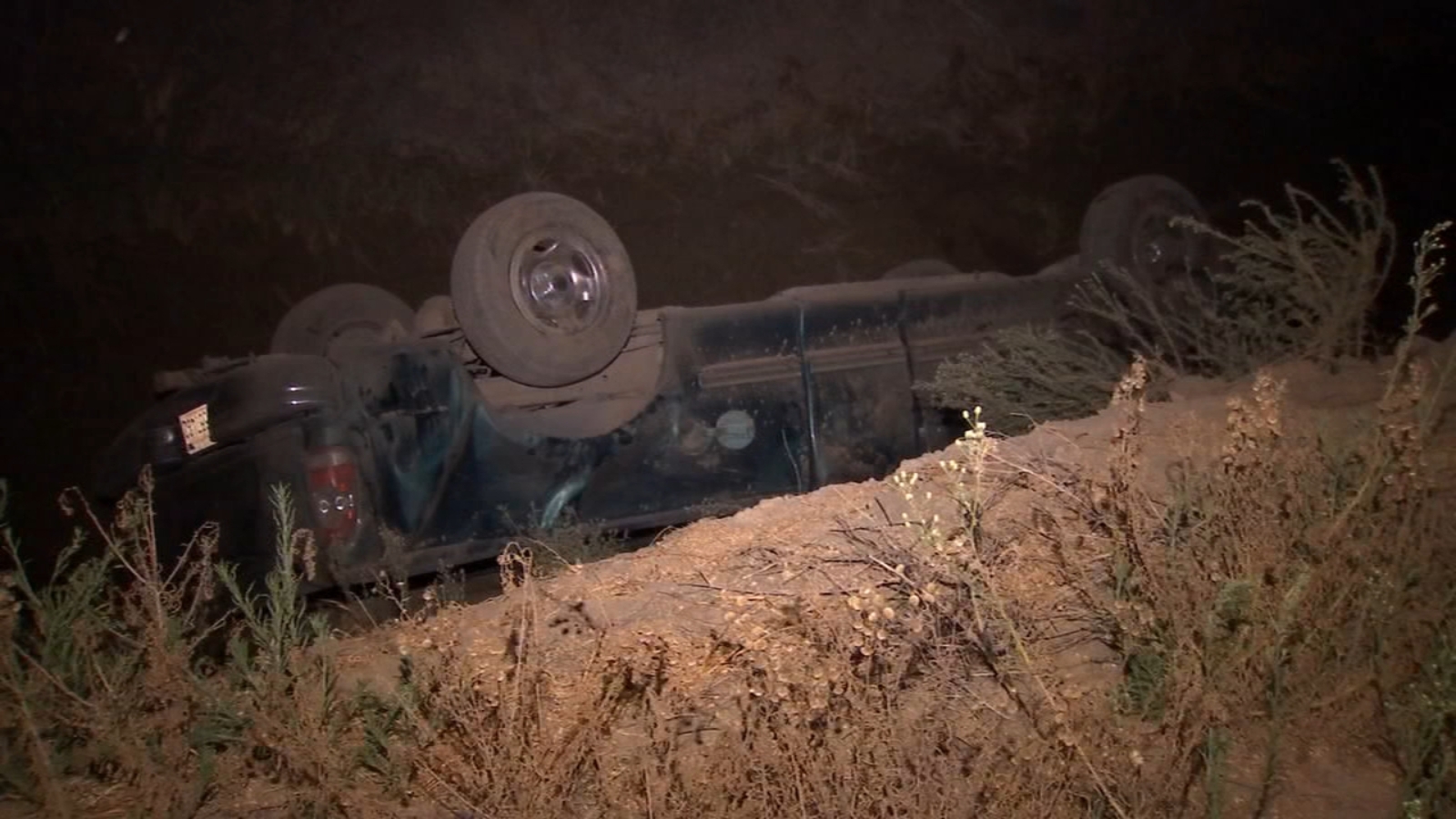 One person killed, another injured after SUV crashes and rolls over near Sanger ABC30 Fresno