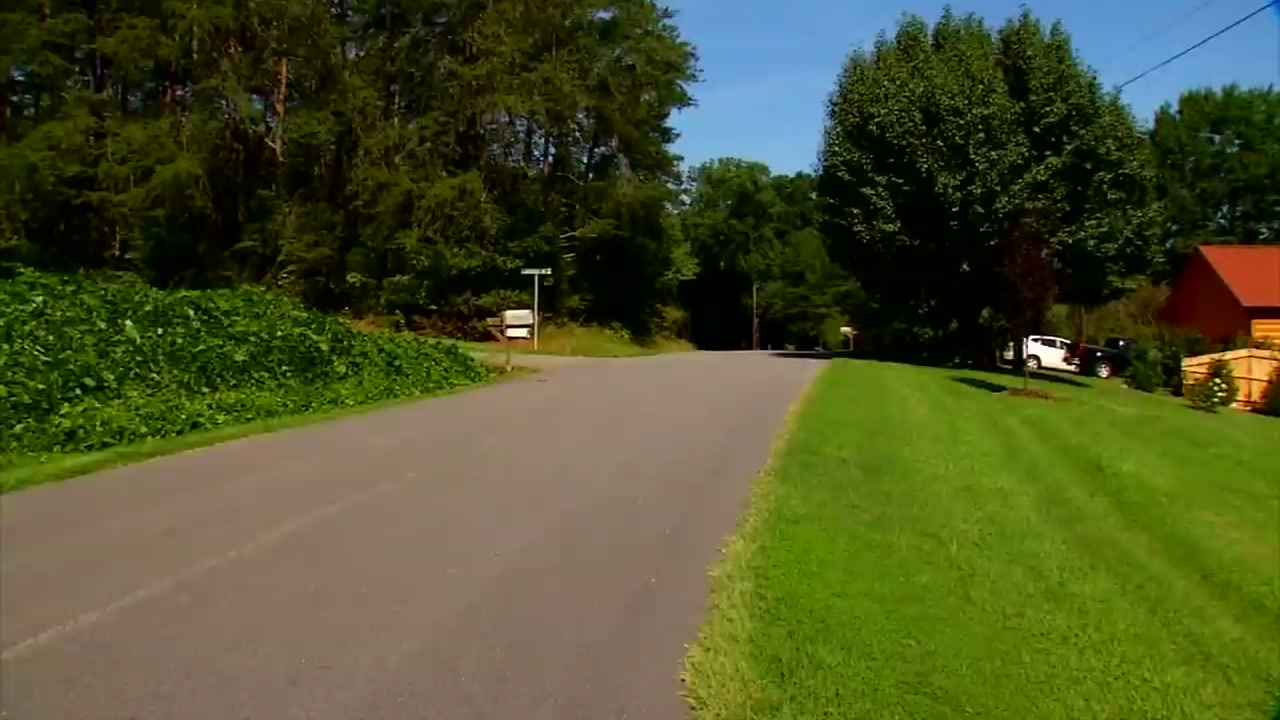 Sheriff: Mom's boyfriend shot by teen had abusive history