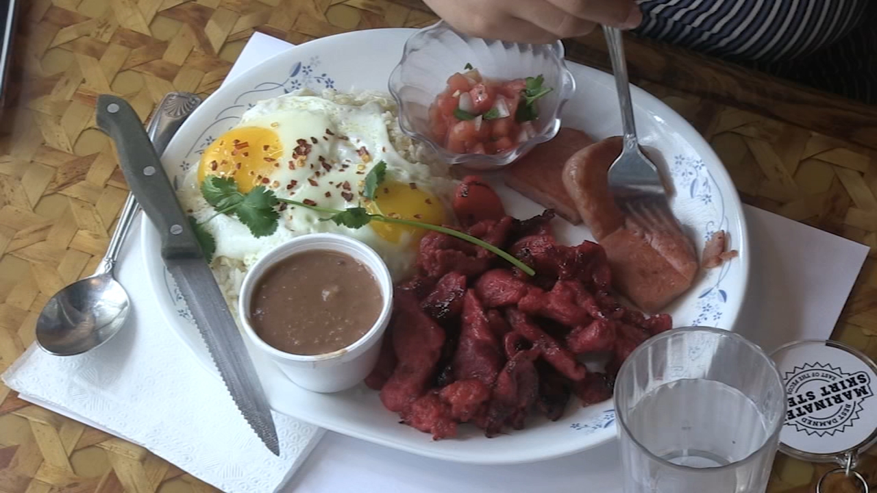 Hungry Hound: Uncle Mike's Place in Chicago's Ukranian Village