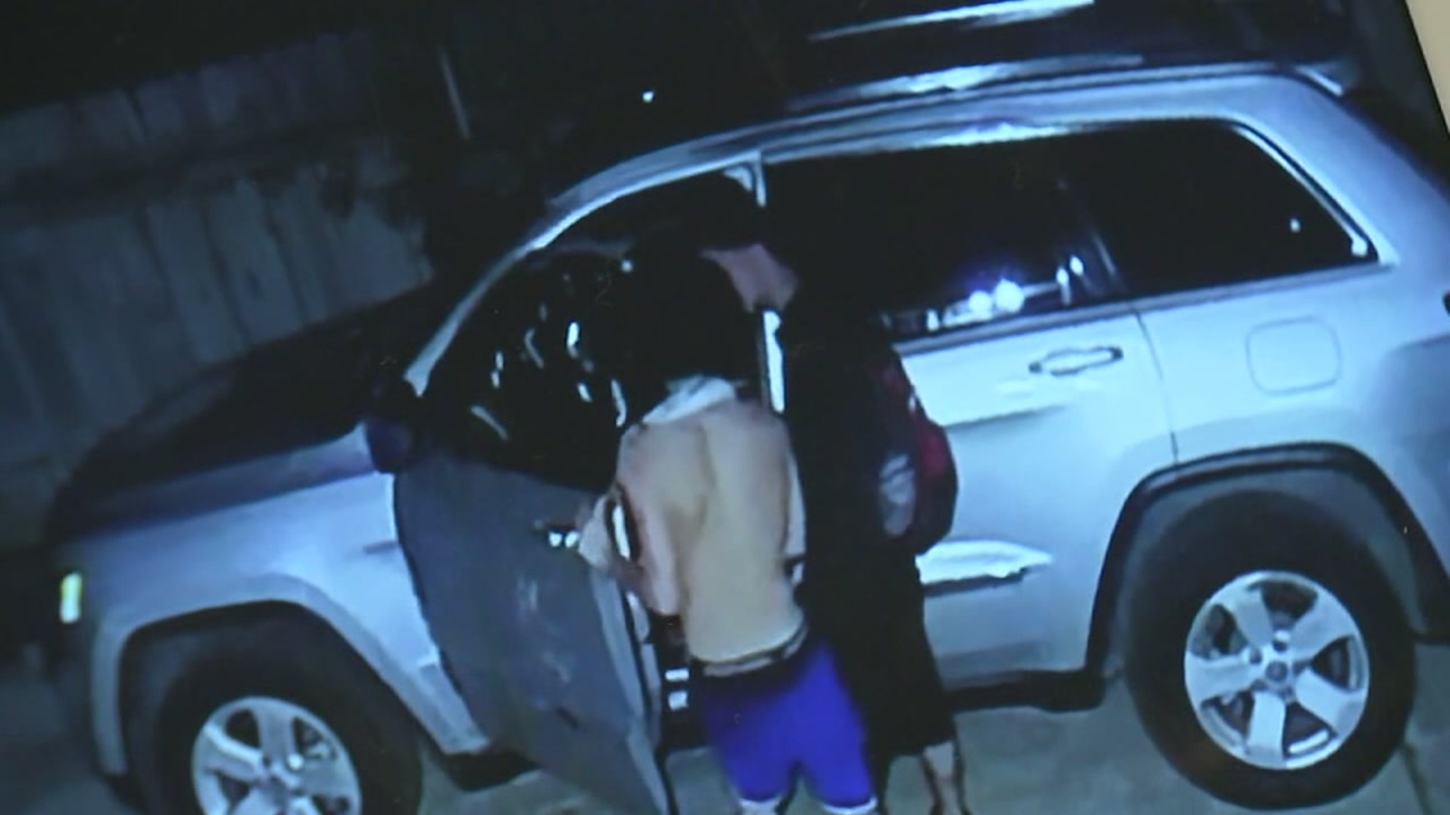 Police searching for car theft suspects involved in hit-and-run crash ...