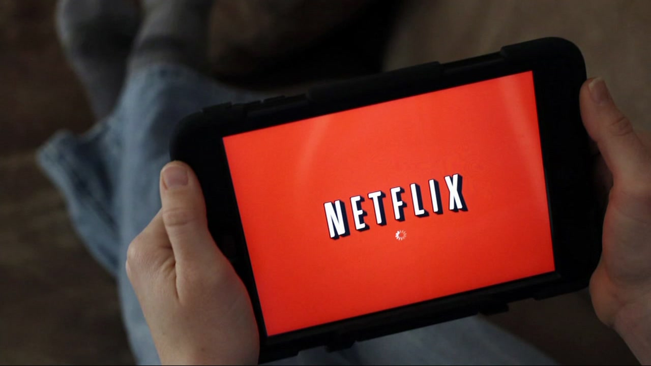 Netflix adding commercials? 