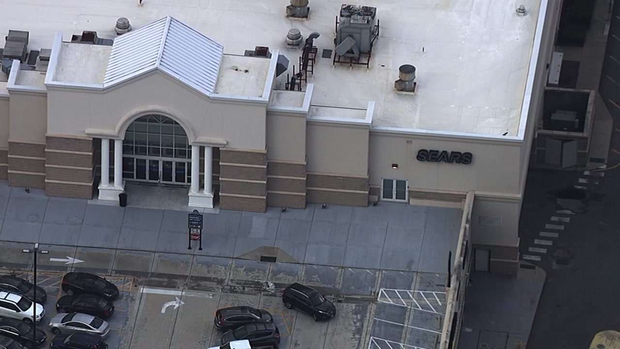 Sears closing Crabtree Valley Mall store