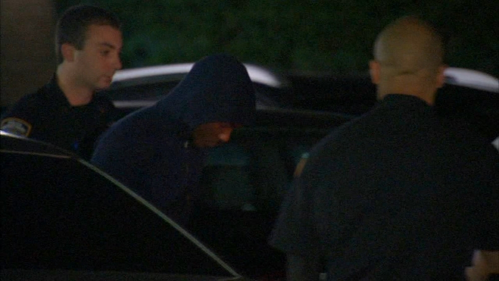 Suspect surrenders to NYPD in Upper East Side high-rise shootings