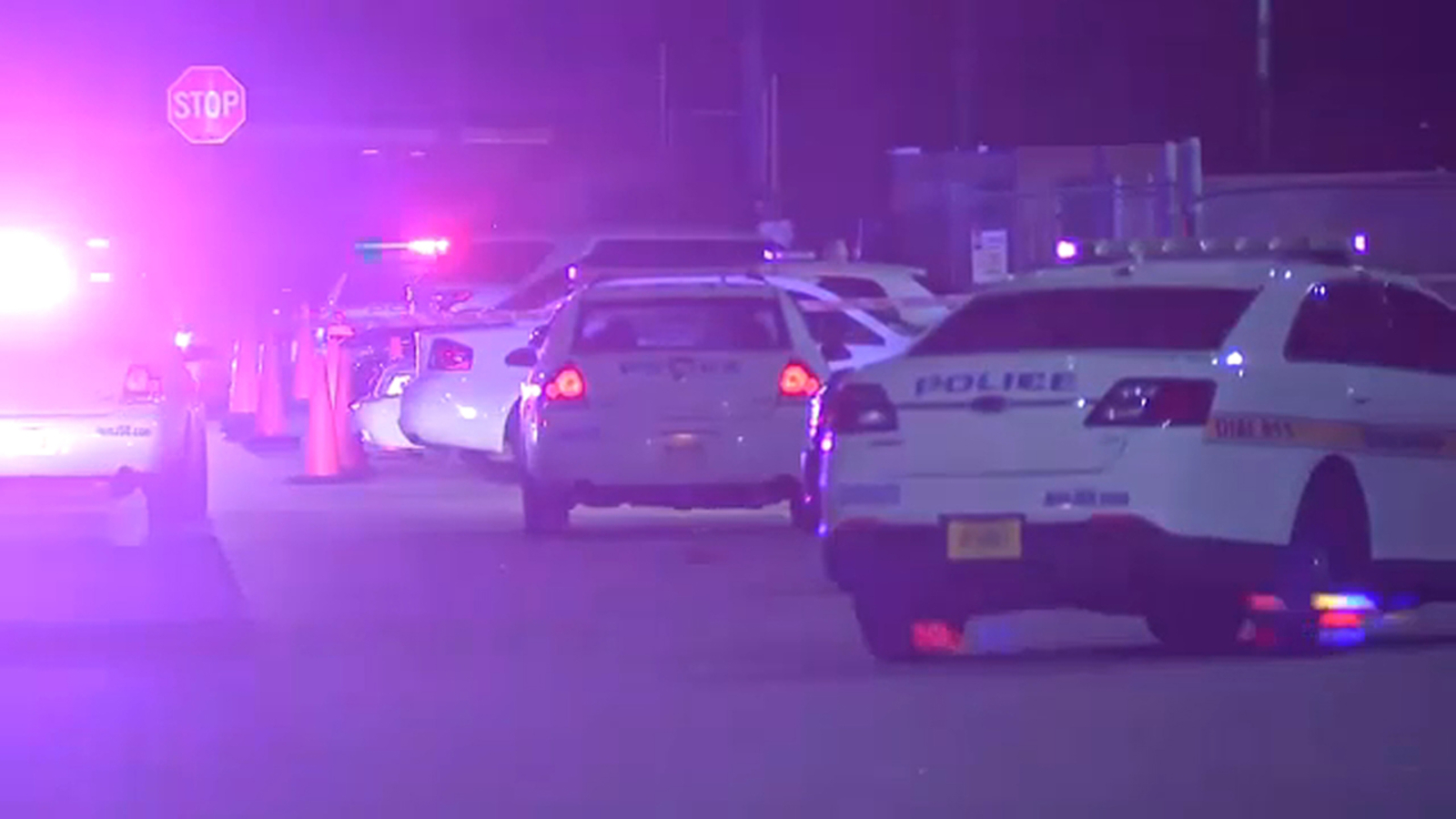 1 dead, 2 injured at high school football game shooting in Jacksonville