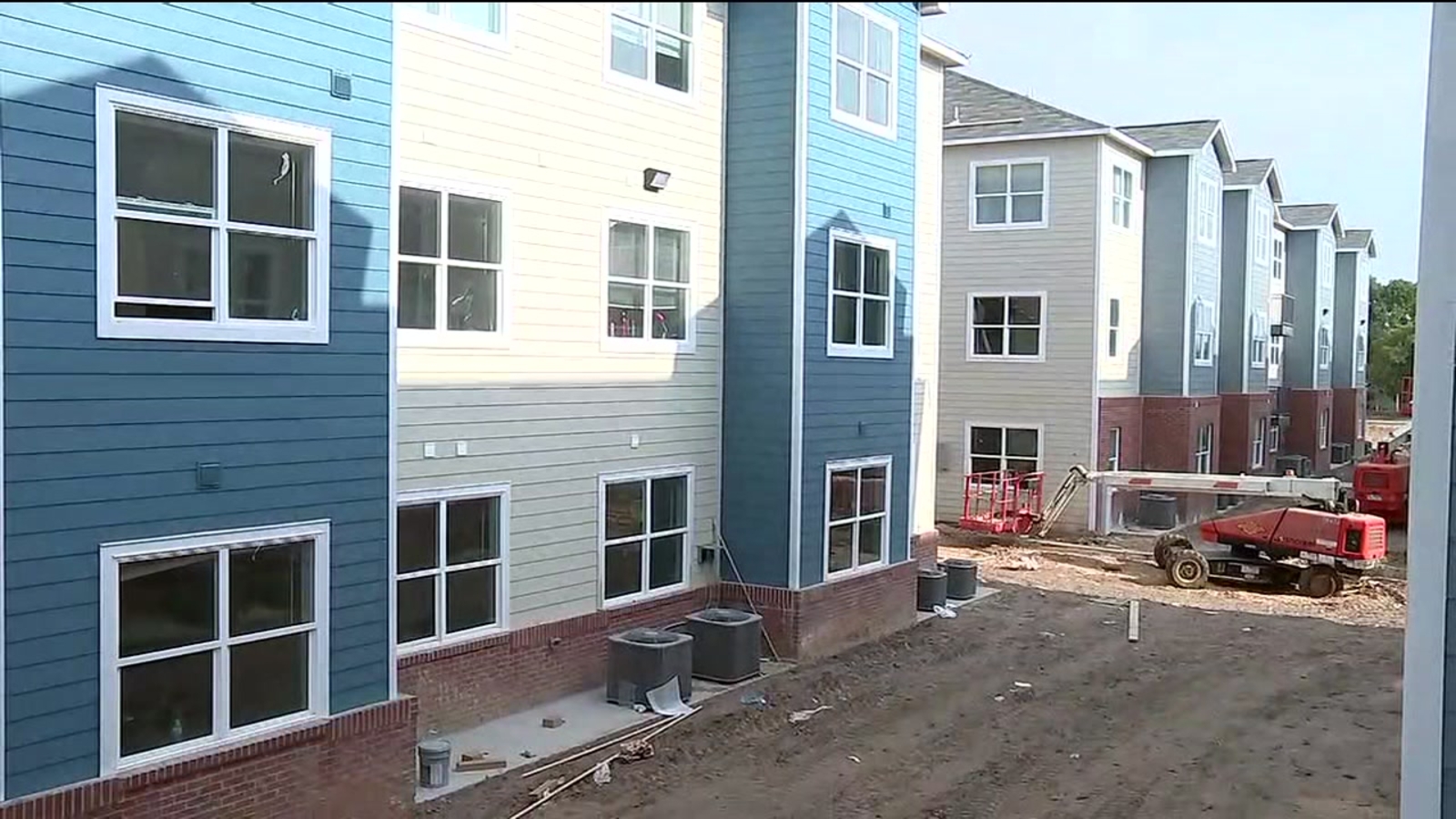 Students from Prairie View A&M University frustrated as offcampus housing not ready for movein