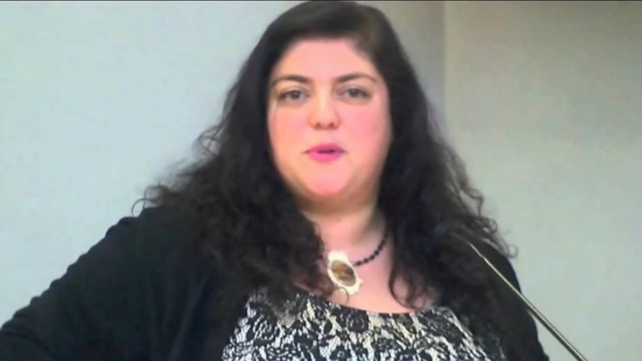 Firestorm rekindles as outspoken Fresno State professor is back on schedule