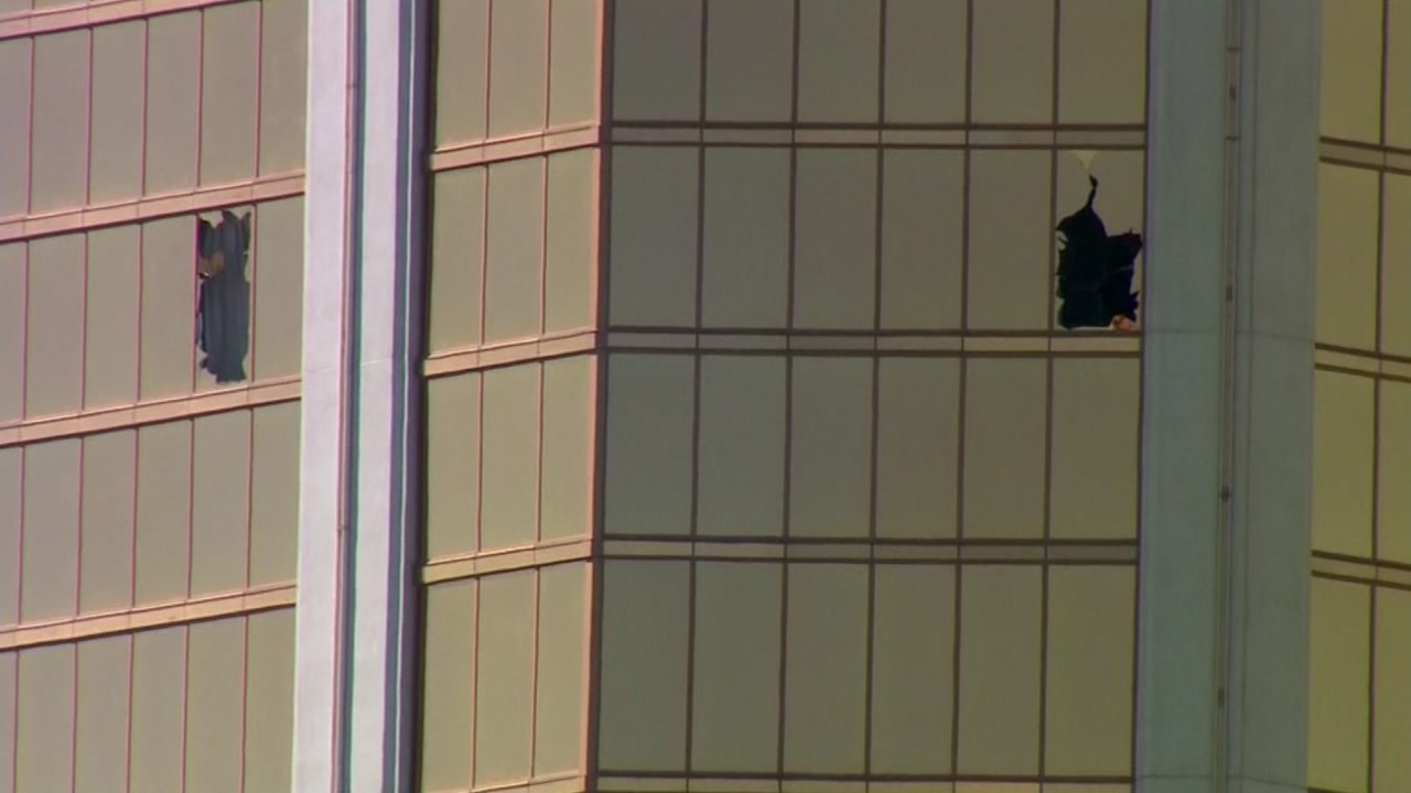 Vegas shooting report: Radios, responders were overwhelmed