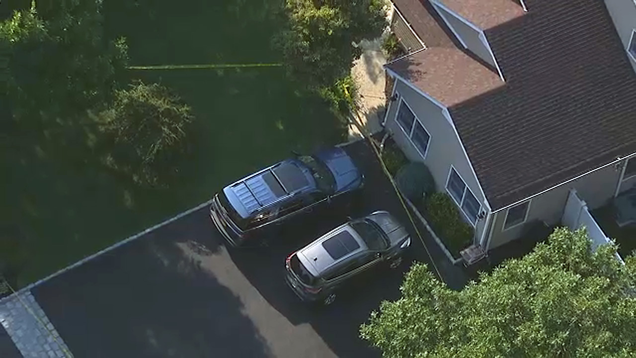 11-year-old girl dies after being found in hot car