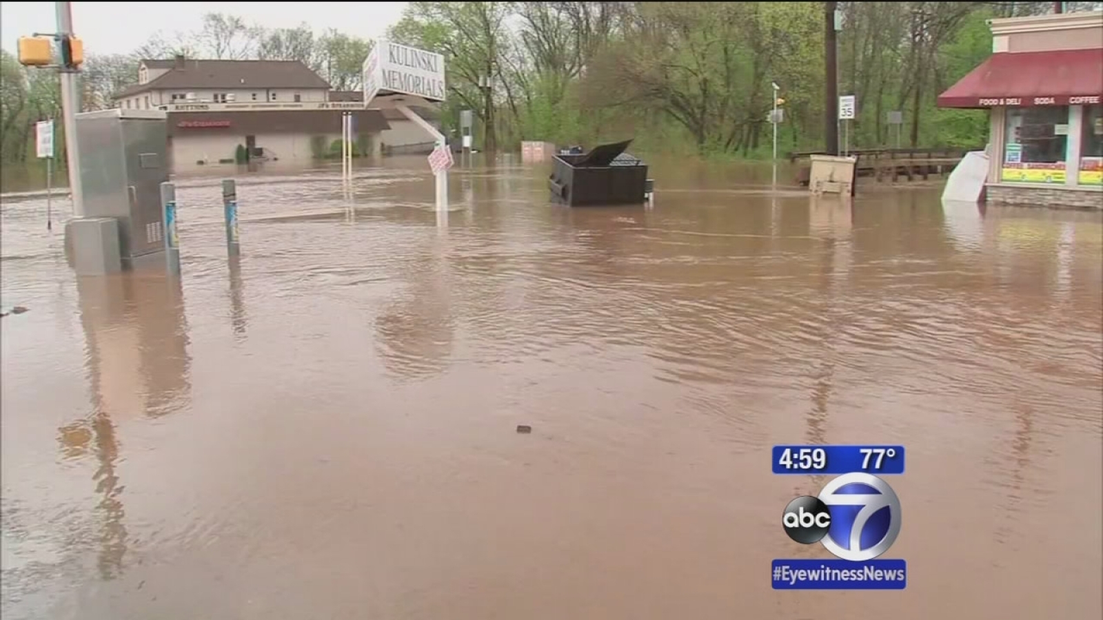 Residents Begin Clean Up From Flooding In Manville New Jersey Abc7 New York