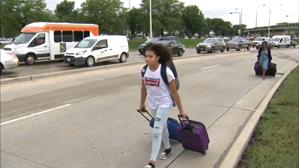 Chicago weather: Severe weather cancels flights, impacts Labor Day weekend travel
