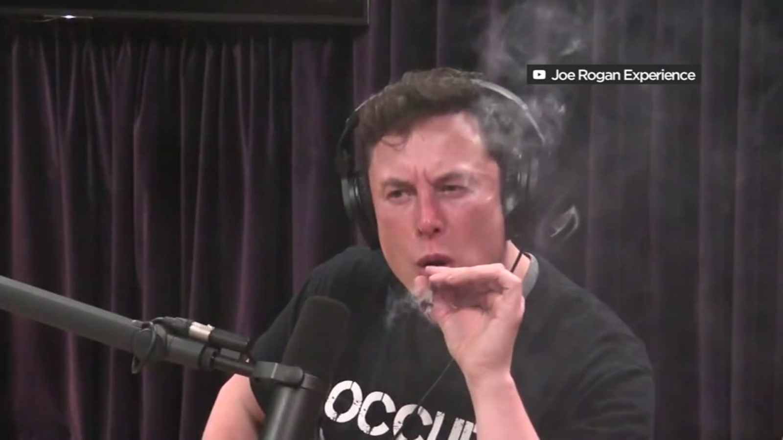 Tesla Shake Up Announced After Ceo Elon Musk Smokes Marijuana During Interview Abc7 San Francisco