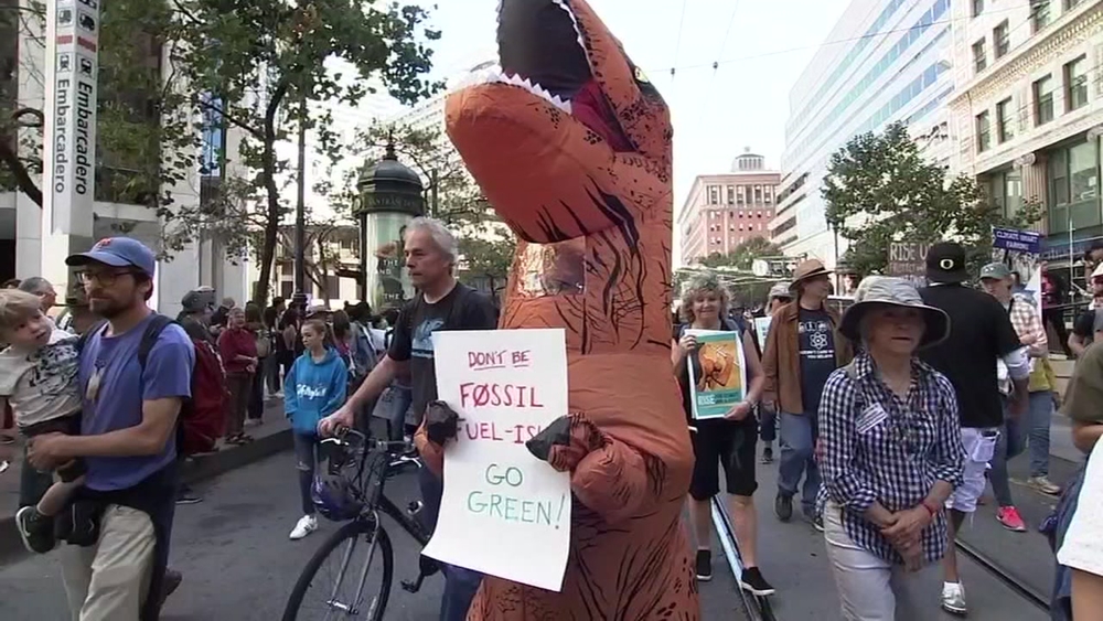 Thousands march against climate change in San Francisco