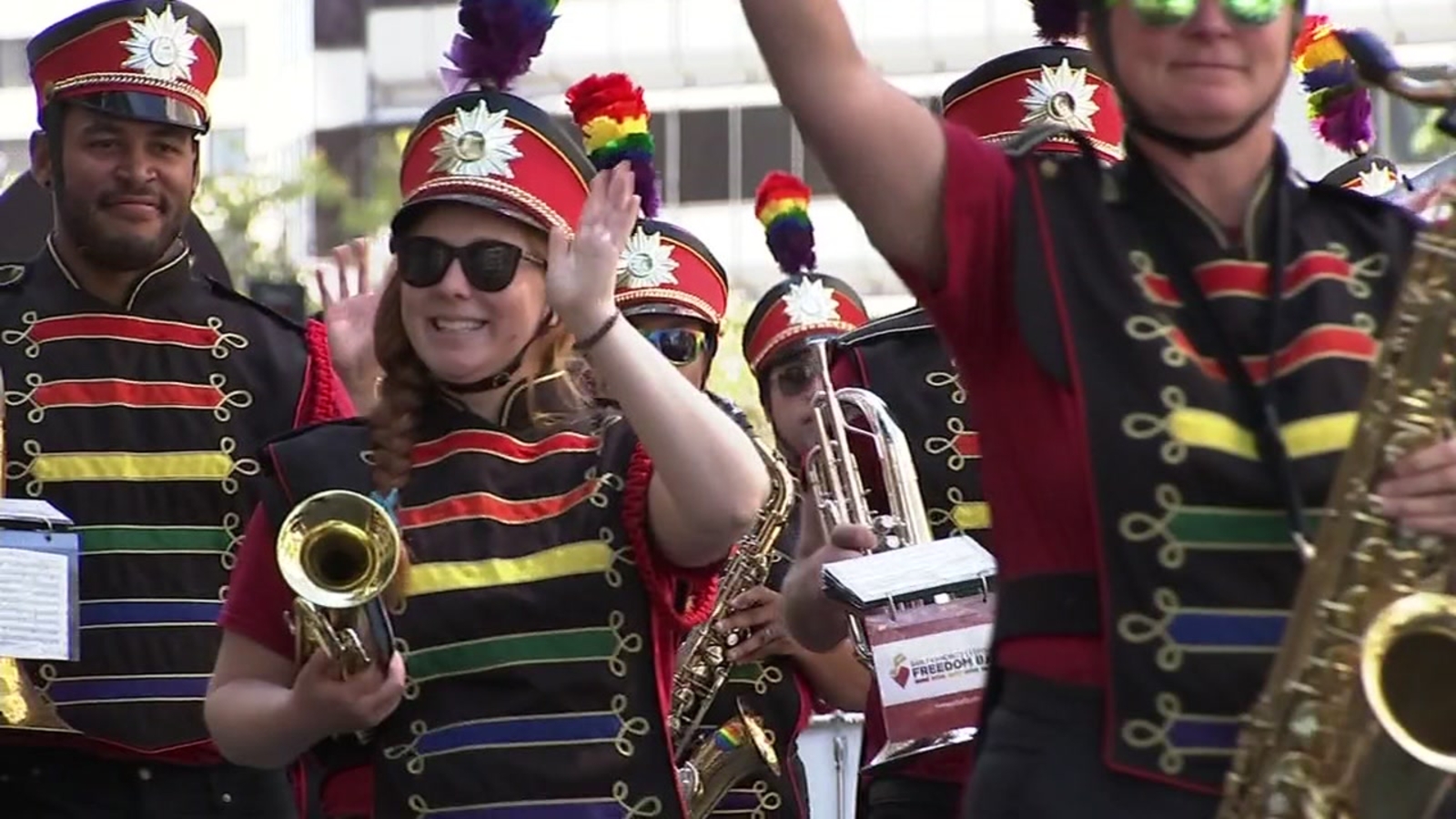 Oakland celebrates LGBTQ community with pride parade, festival ABC7