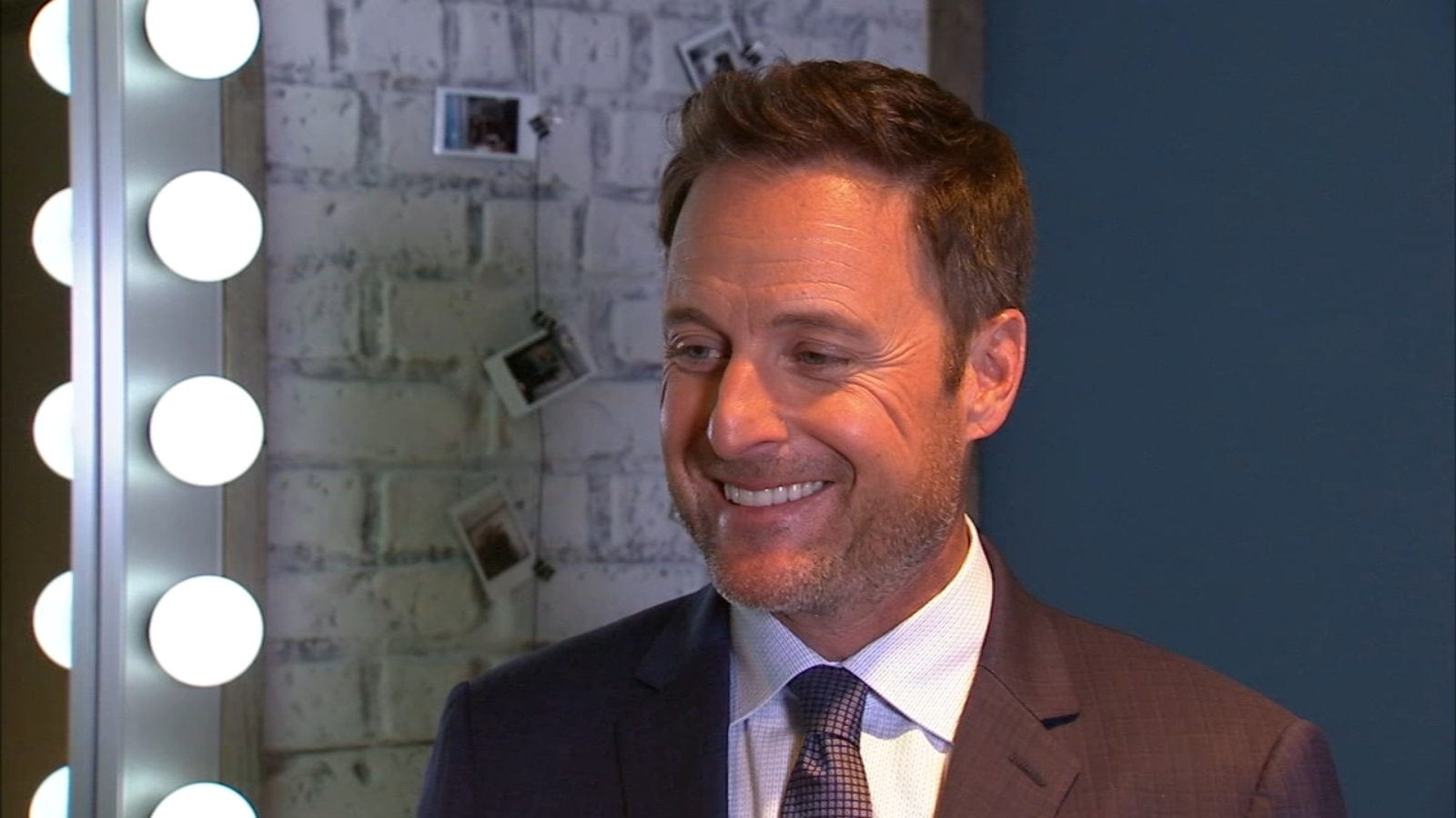 Chris Harrison talks about 100 million season of 'Who Wants to Be a(01)