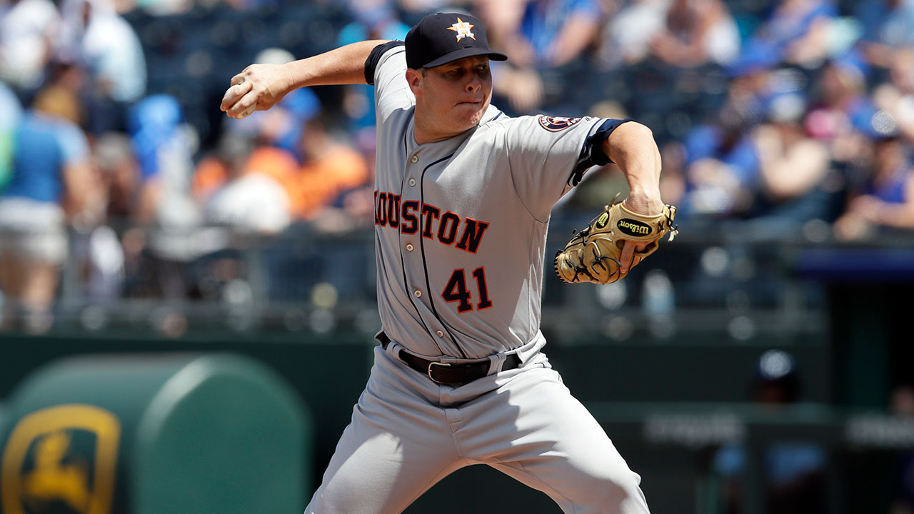 Astros' Brad Peacock sent home over contagious illness