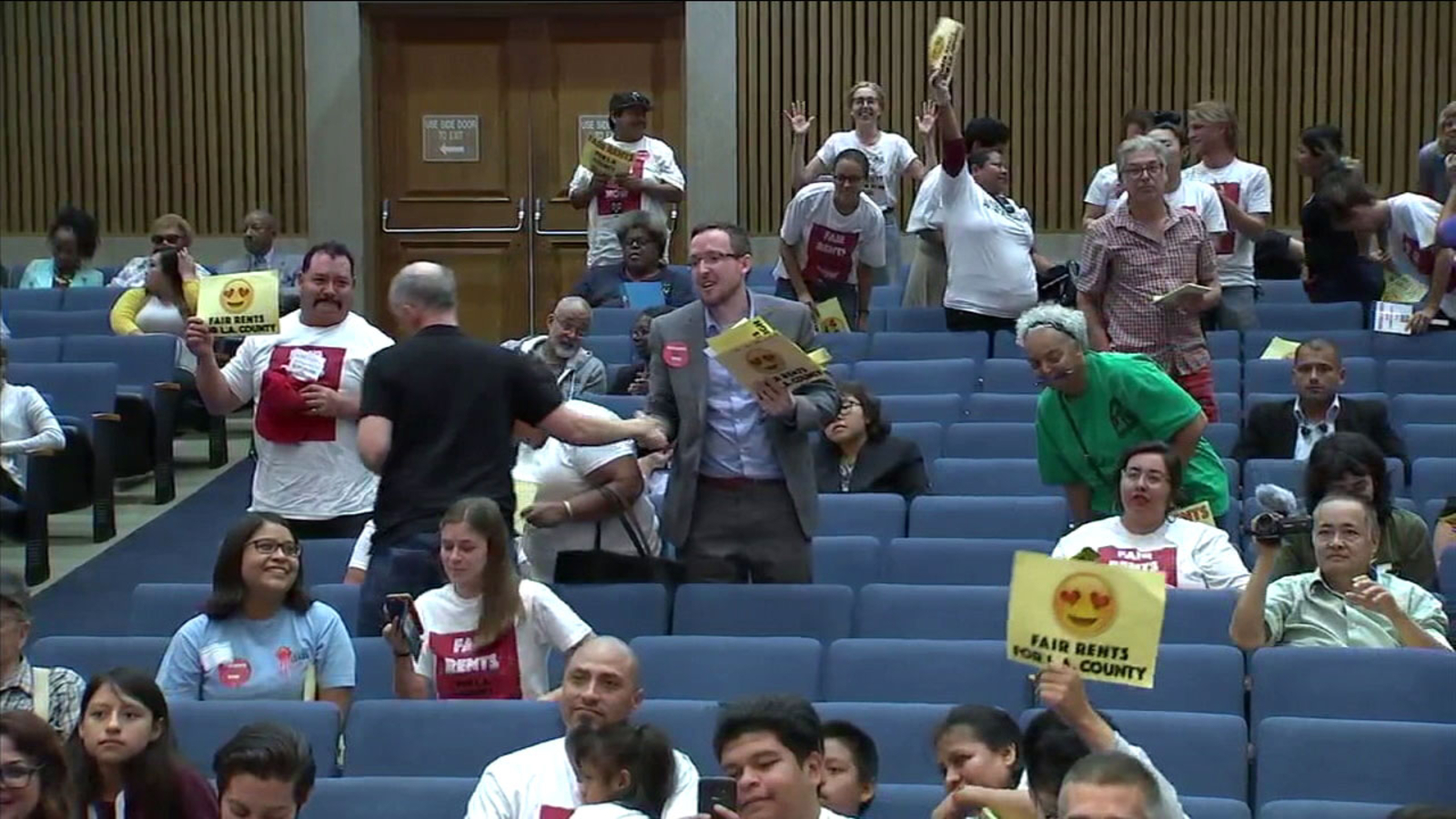 Supervisors vote in favor of rent cap in unincorporated areas of LA