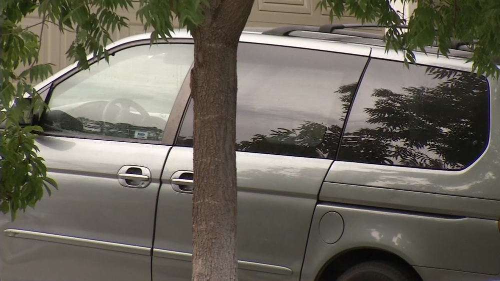 Moraga police say toddler left in car has died