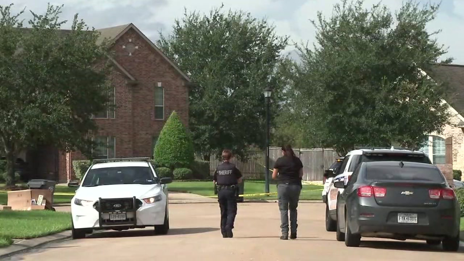 Stabbing spree ends with 4 family members injured in Cypress ABC13