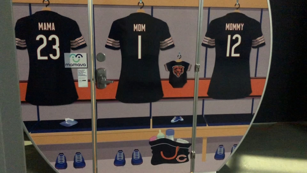 New breastfeeding pod unveiled at Soldier Field for moms