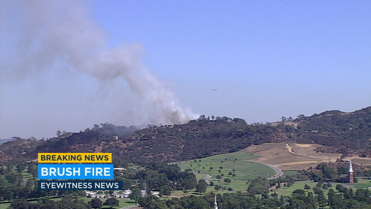 Brush fire erupts near helispot in Griffith Park