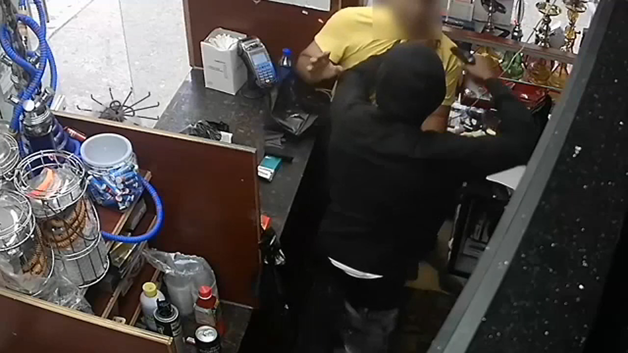 Video shows violent armed deli robbery in the Bronx