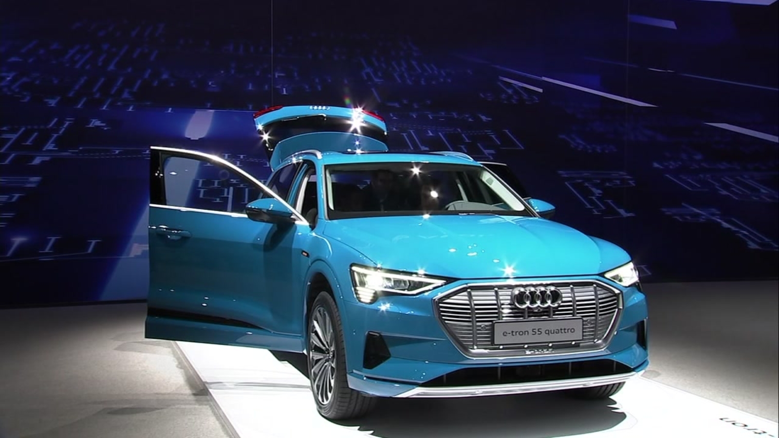 Electric vehicles for residents key to meeting Governor