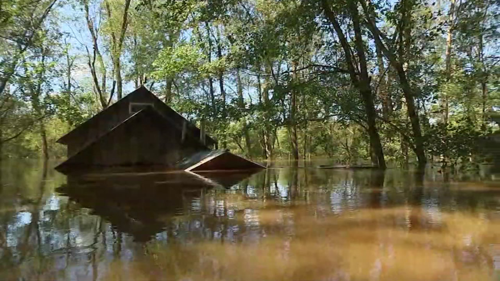 Florence flooding: Boat journey reveals eye-popping Cape Fear flooding ...