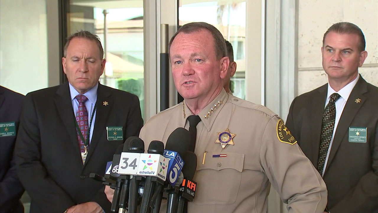 Suspects in East LA gunfight with deputies ID'd as known gang members