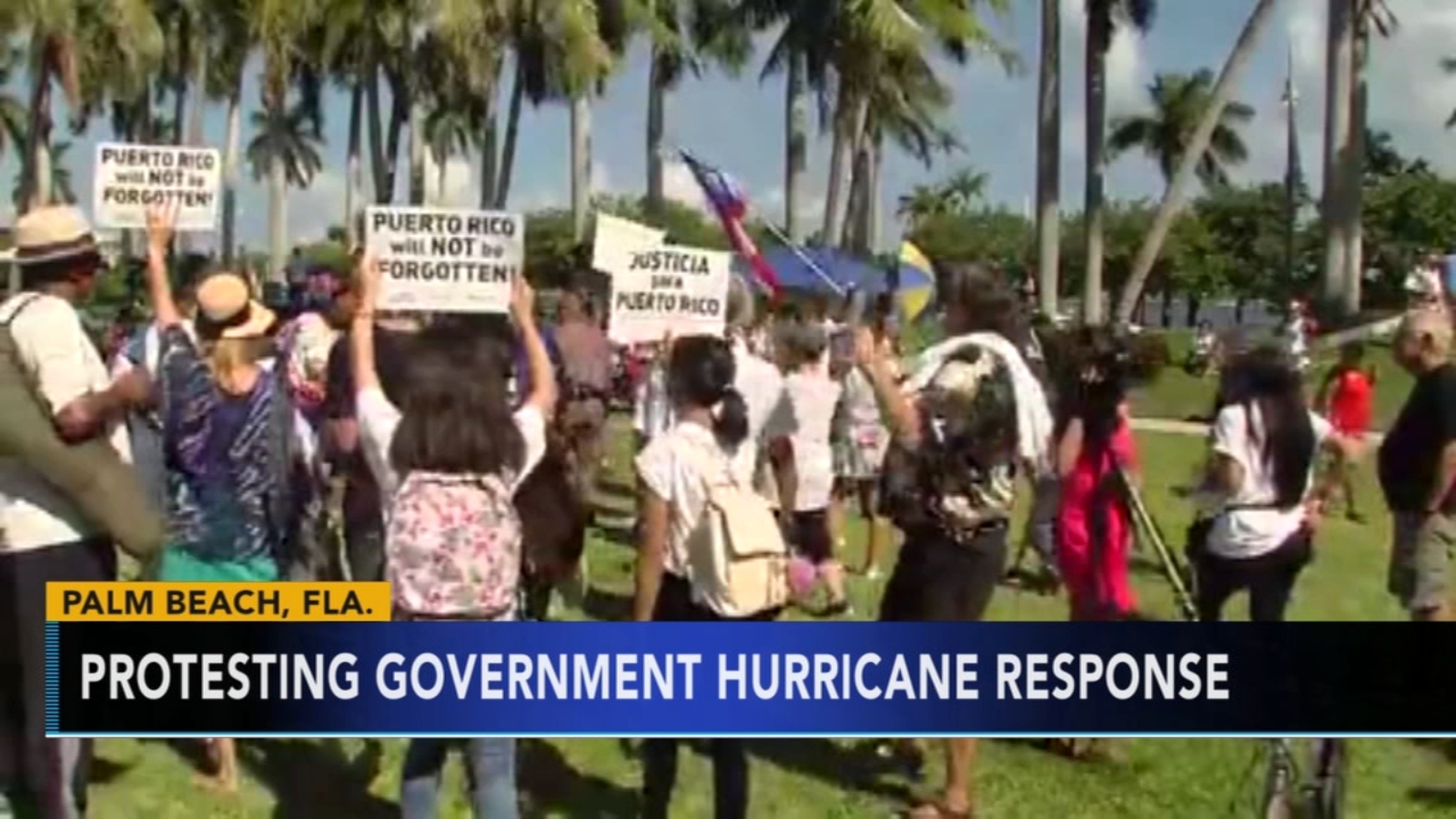Hundreds mark Hurricane Maria anniversary with rally near Trump resort(01)