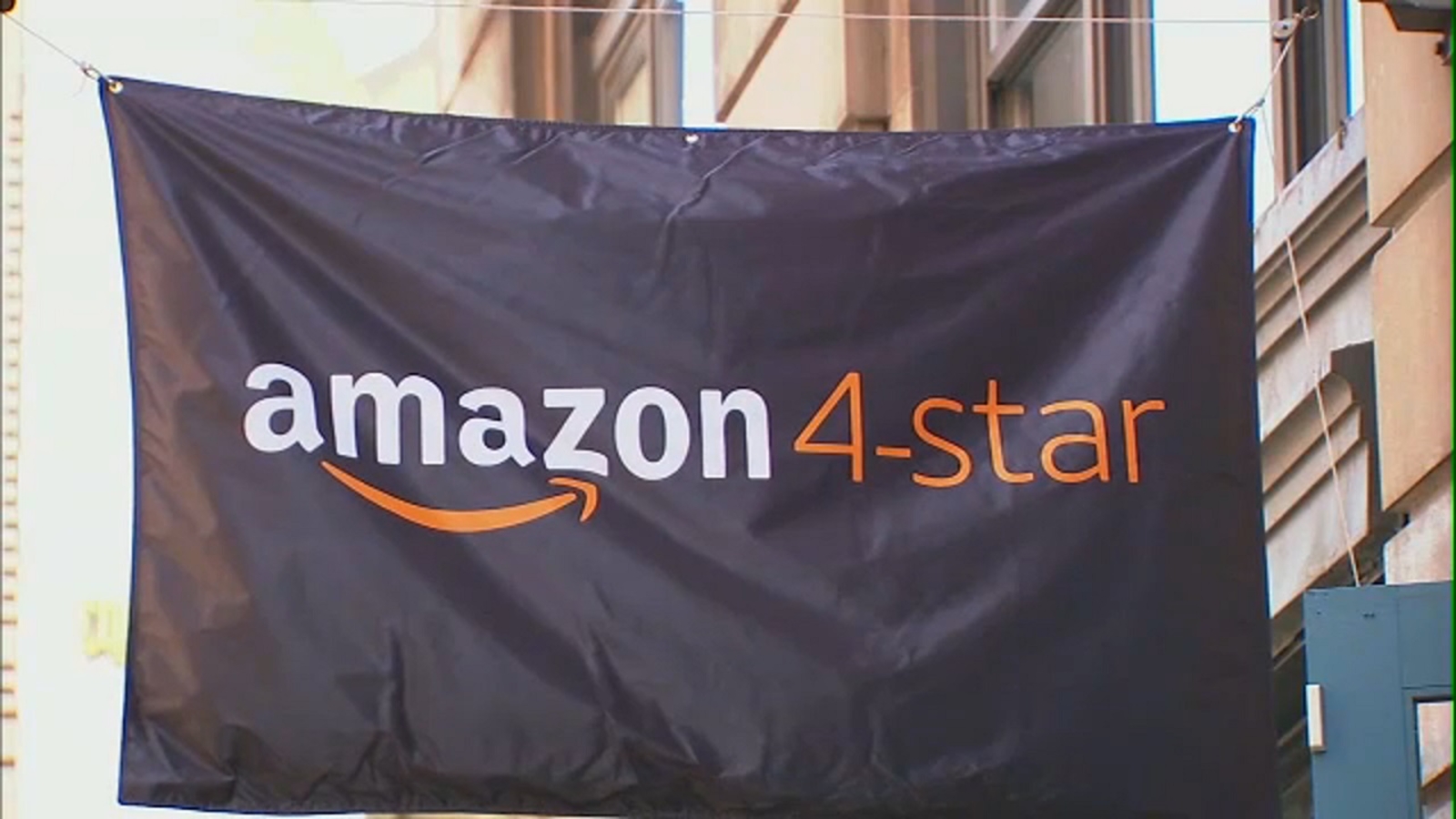 Amazon 4star store opens in Manhattan ABC7 New York