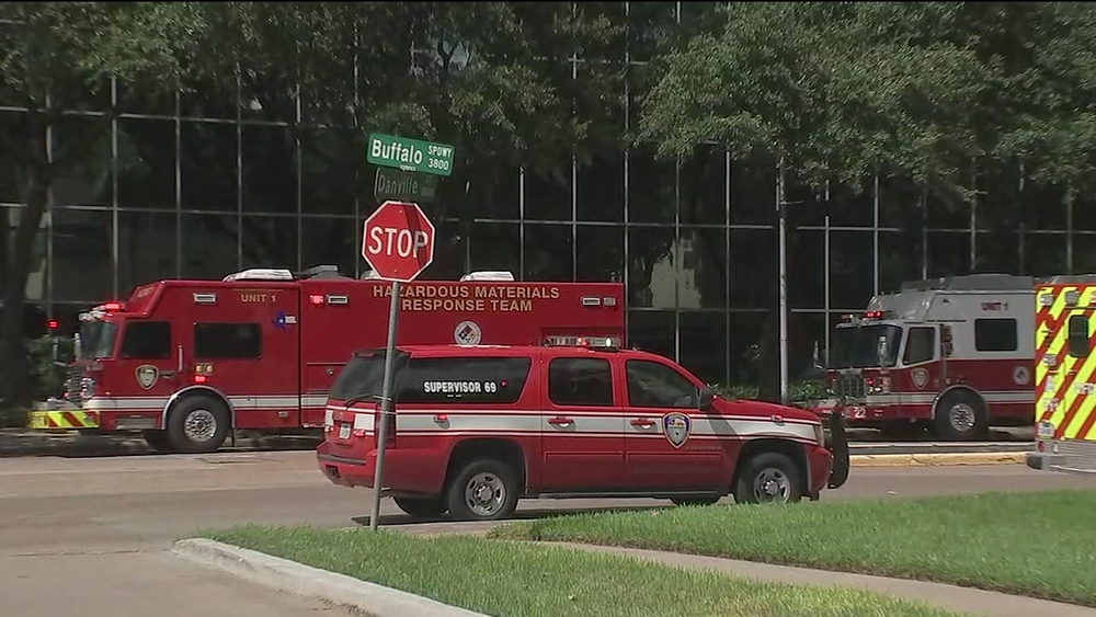 2 hospitalized after exposure to powdery substance at Cruz's Houston campaign office