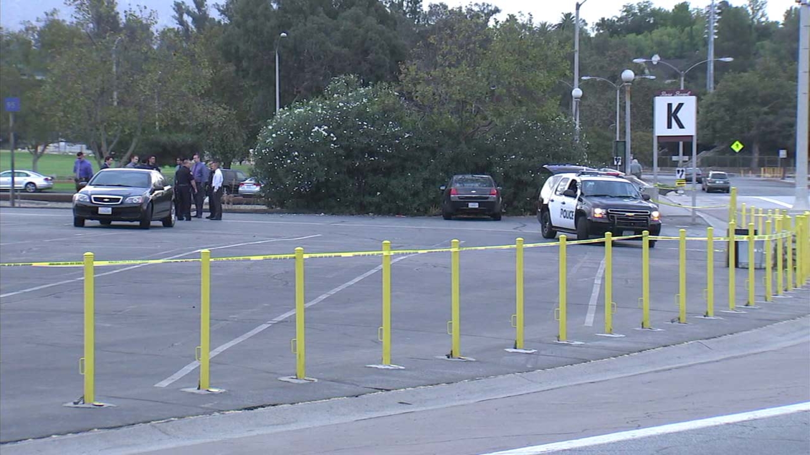 Pasadena stabbing Man found dead in Rose Bowl parking lot ABC7 Los