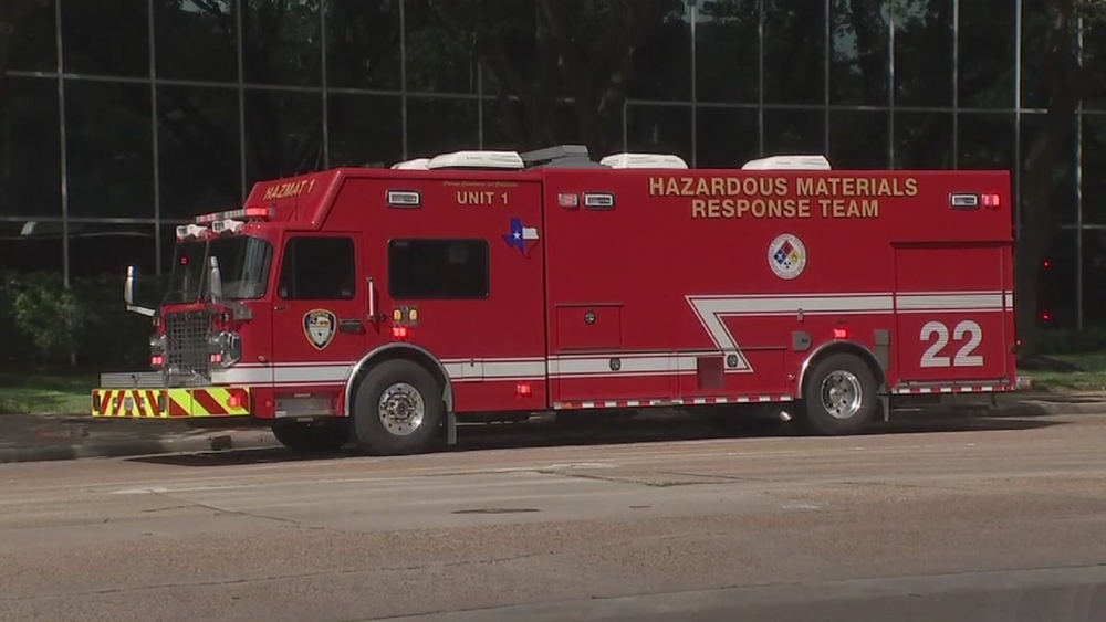 Two hospitalized after powdery substance found in package at Sen. Ted Cruz's office