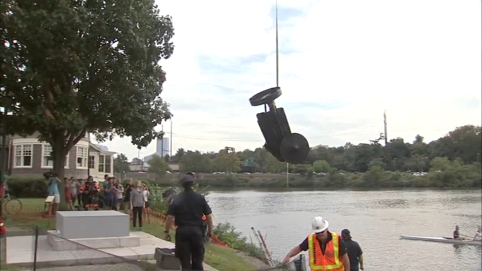 Vandalized viking statue pulled from the river 6abc Philadelphia