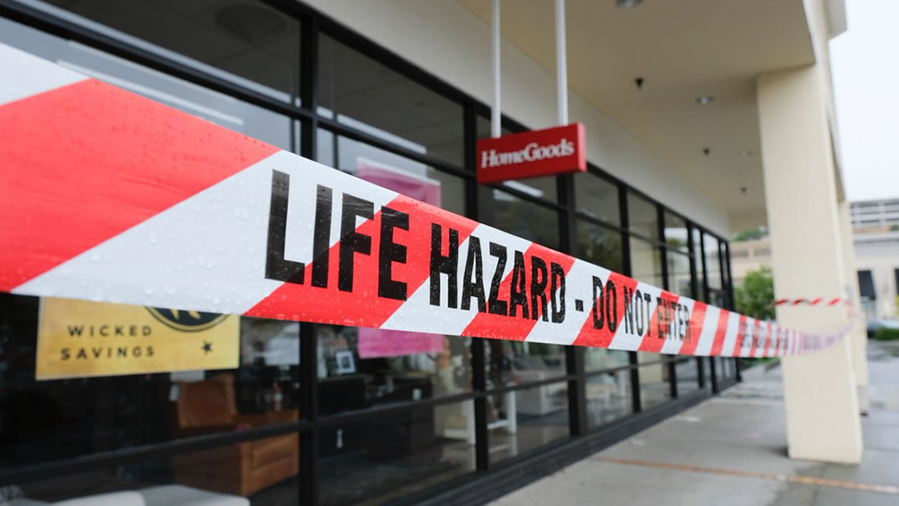 Close call in San Rafael mall as roof collapses during heavy rains